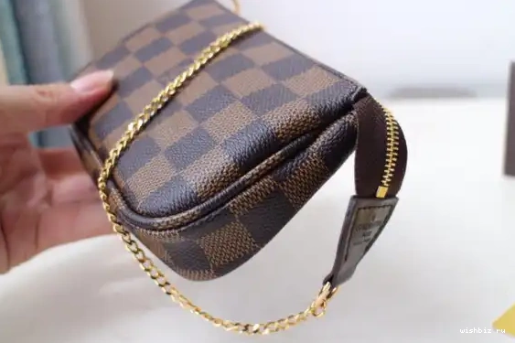 WIS POCHETTE MINI VUITTON LOUIS ACCESSOIRES 0517